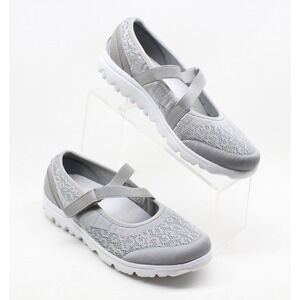 Propét Women's 8.5 W(D) US  TravelActiv Mary Jane Casual Sneaker Gray / White